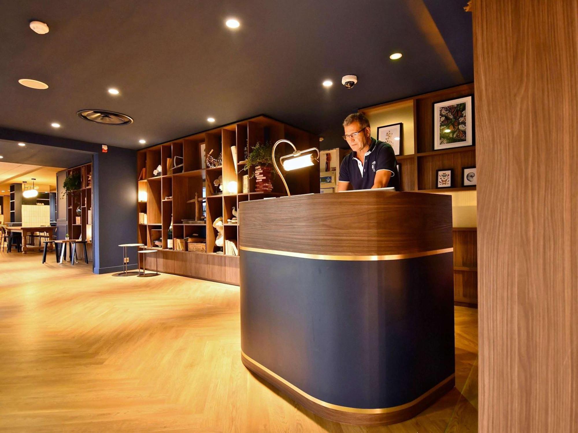 Ibis Budget Nantes Reze Aeroport Eksteriør bilde