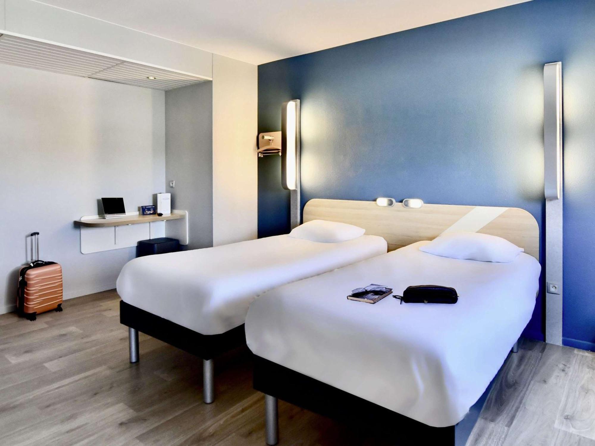 Ibis Budget Nantes Reze Aeroport Eksteriør bilde