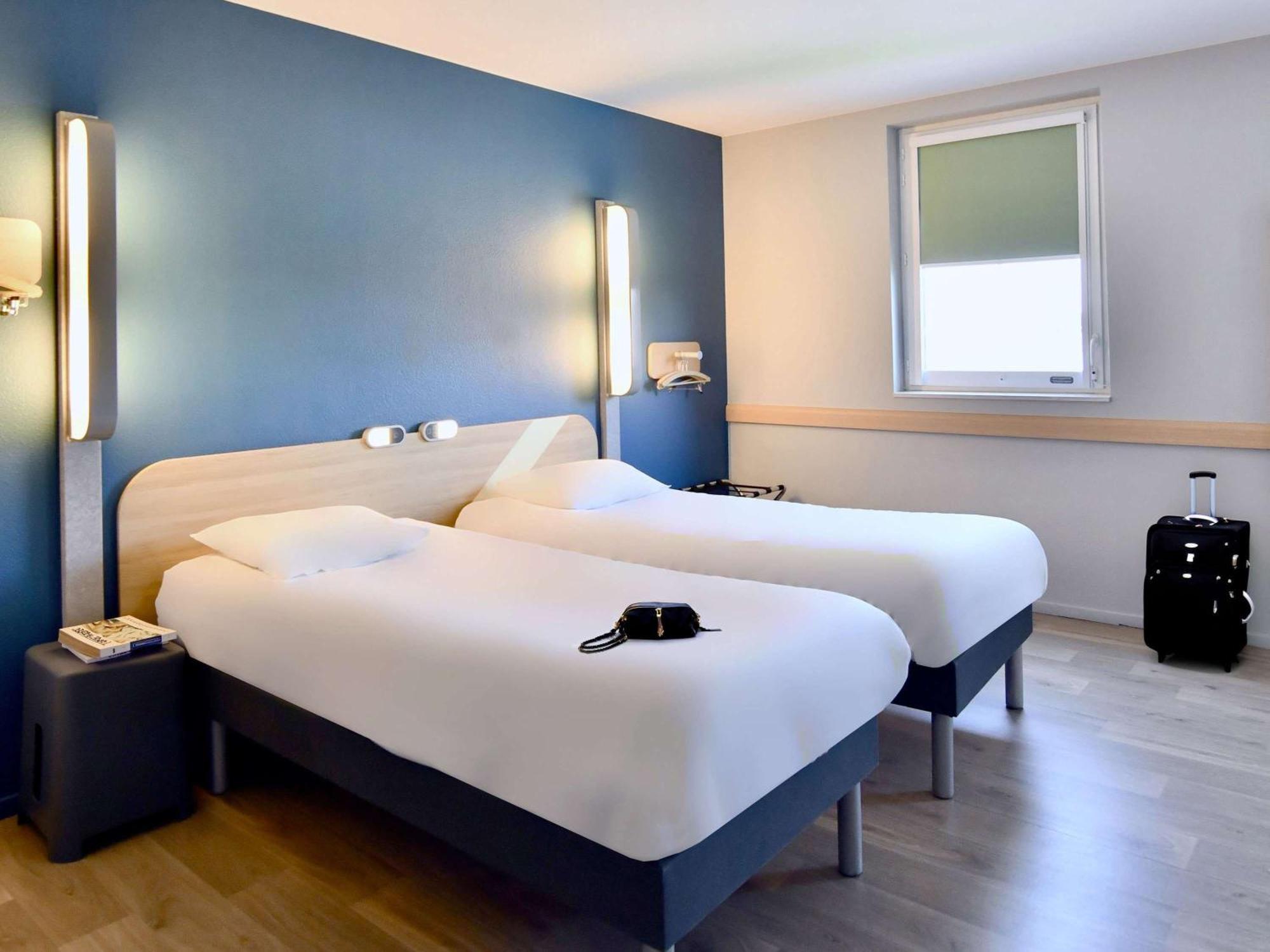 Ibis Budget Nantes Reze Aeroport Eksteriør bilde